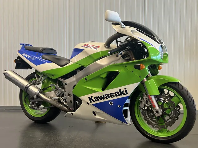 Kawasaki ZXR 750