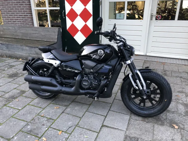 benelli-leoncino-bobber-7653-1