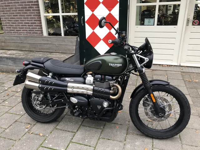 Triumph Scrambler 900