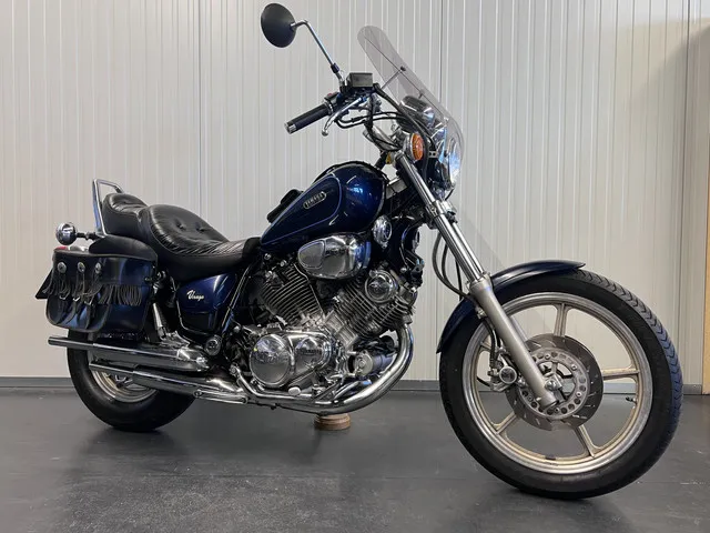 Yamaha XV750 Virago