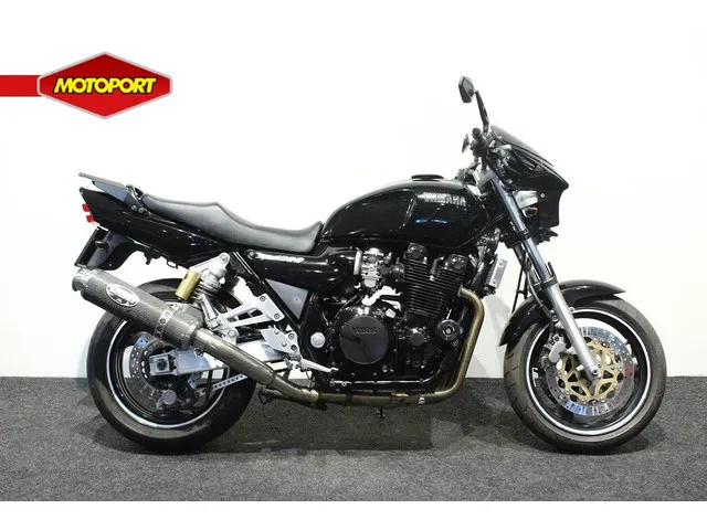 Yamaha XJR1200