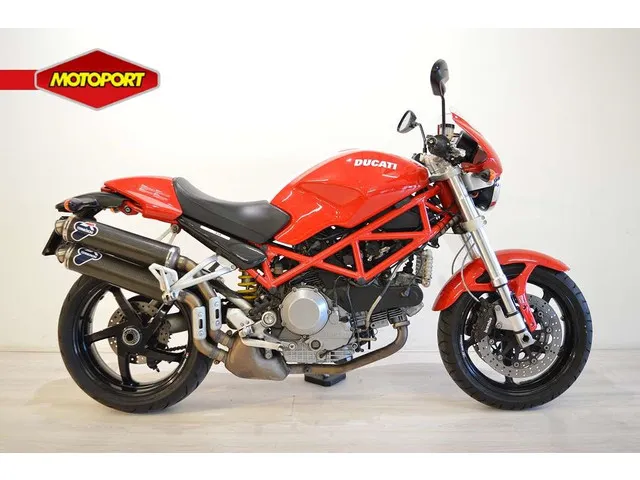 Ducati Monster S2R 1000