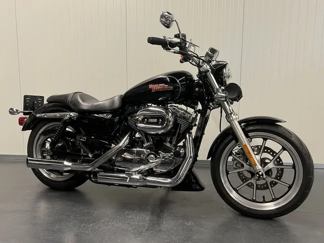 Harley-Davidson Sportster Custom XL1200C