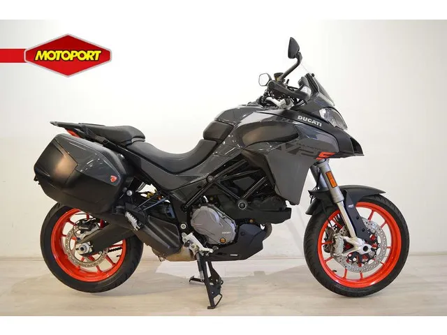 Ducati Multistrada V2 S