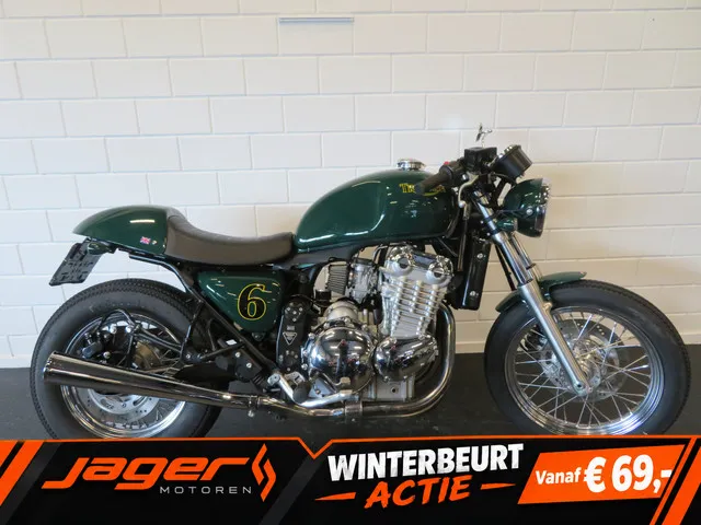 Triumph Thunderbird 900