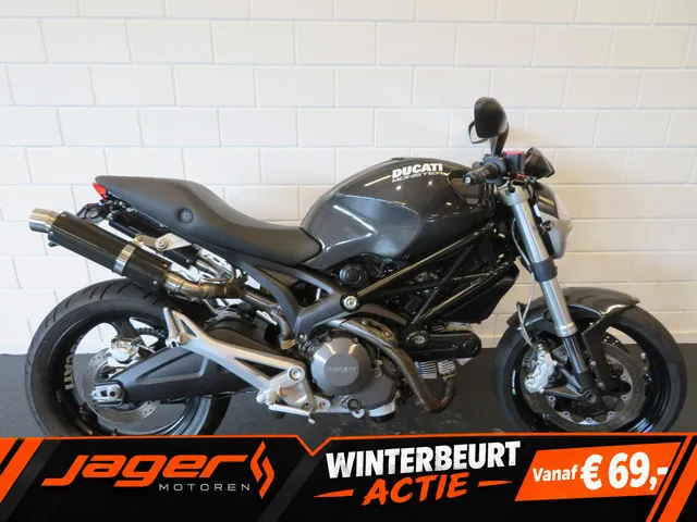 Ducati Monster 696