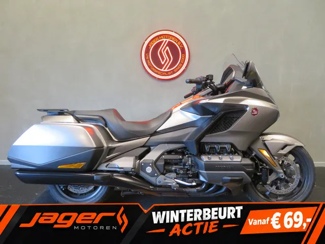Honda GL1800 Gold Wing Bagger